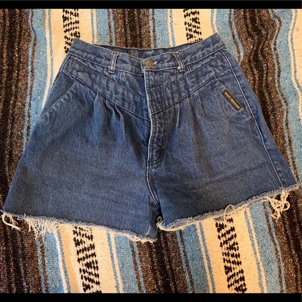 Vintage Rockie cut off shorts